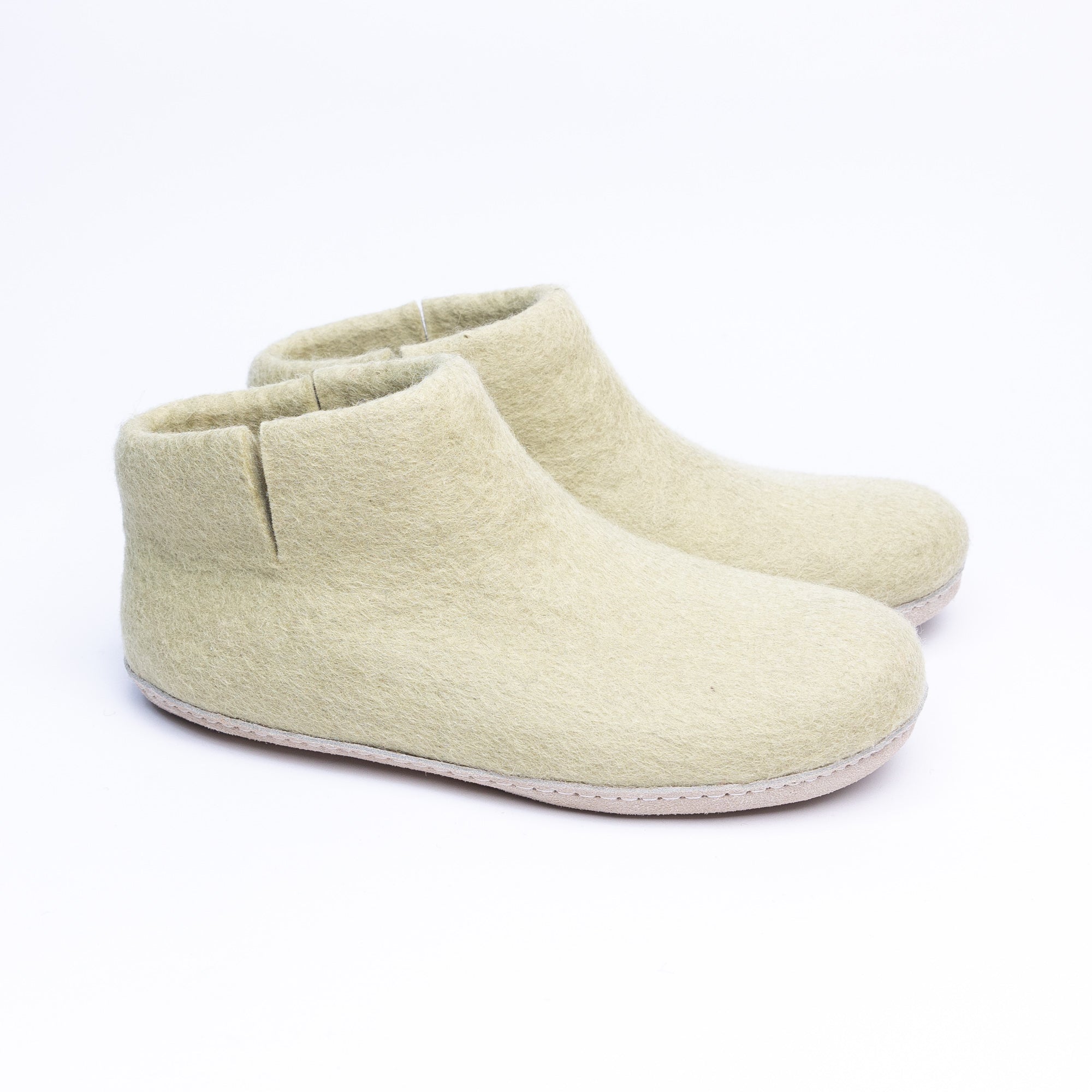 Pastel Green Wool Felt Boots - Kuuma Shoes