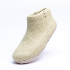 Pastel Green Wool Felt Boots - Kuuma Shoes