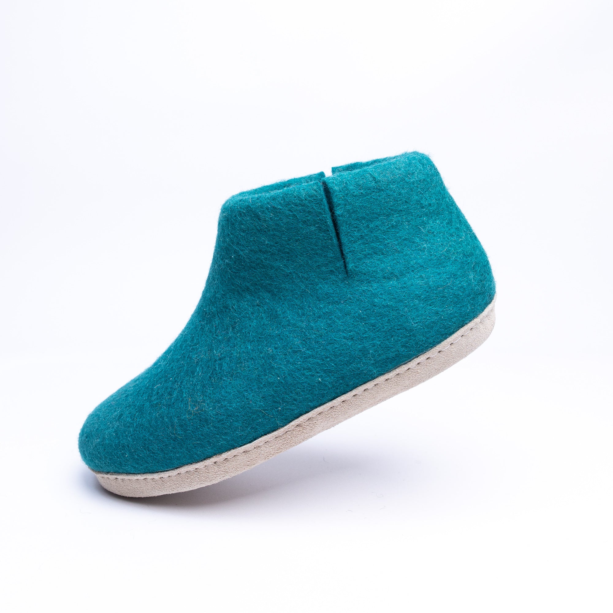 Peacock Felt Boots - Kuuma Shoes