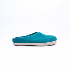 Peacock Felt Slippers - Kuuma Shoes