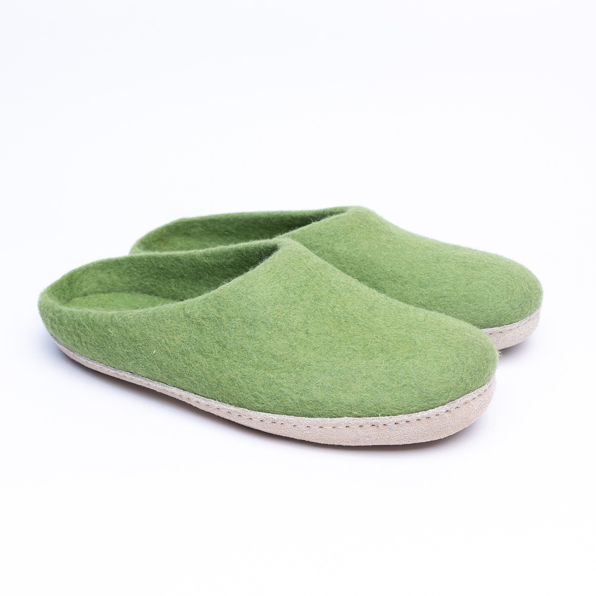 Light Green Wool Felt Slippers - Kuuma Shoes