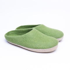 Light Green Wool Felt Slippers - Kuuma Shoes