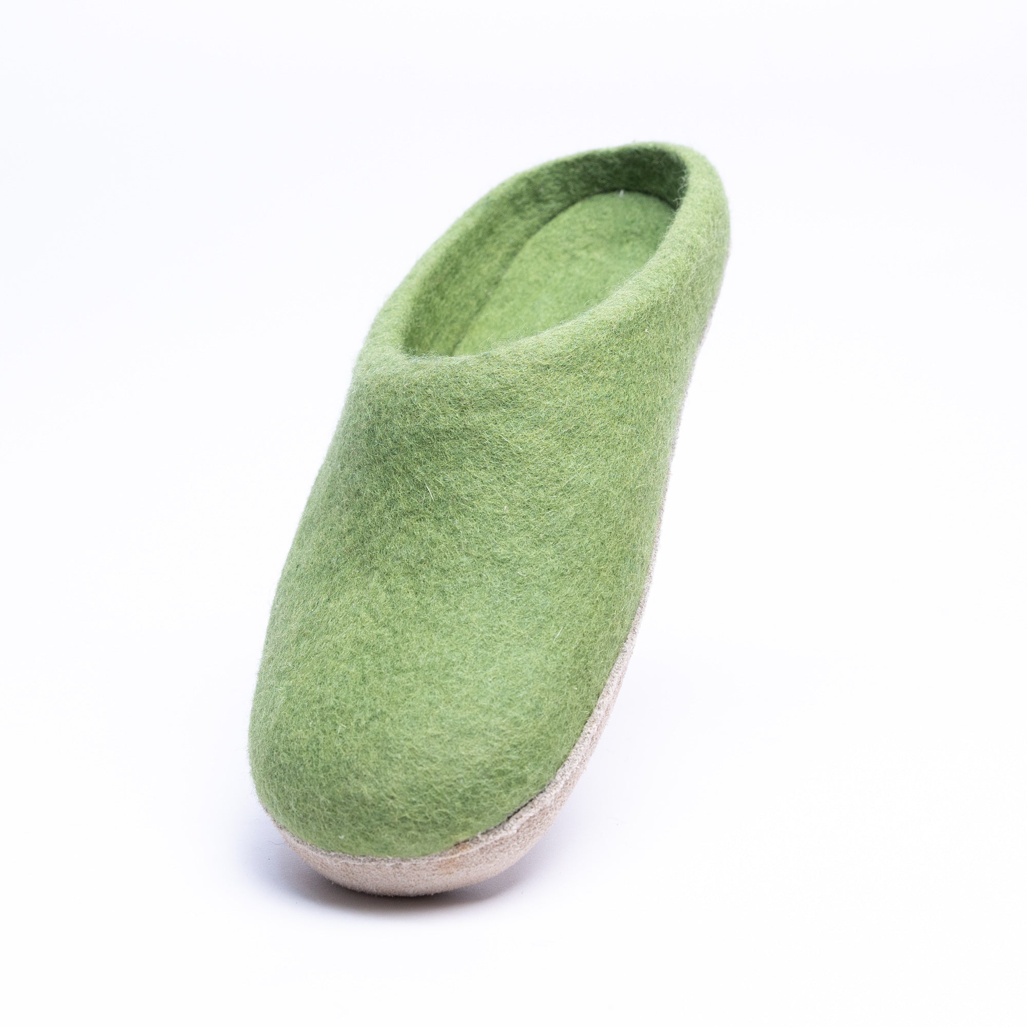 Light Green Wool Felt Slippers - Kuuma Shoes