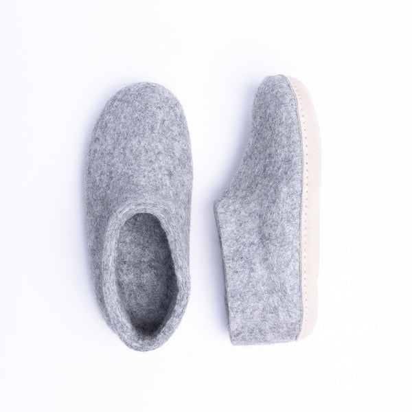 Marbled Light Grey Wool Felt Ankle Boots - Kuuma Shoes