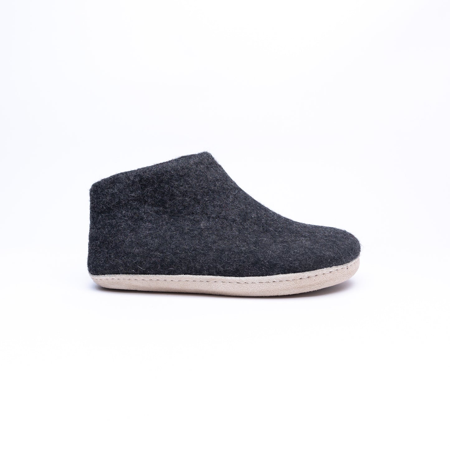 KUUMA - Graphite Wool Felt Boots Unisex, Cozy, Handmade Indoor Comfort