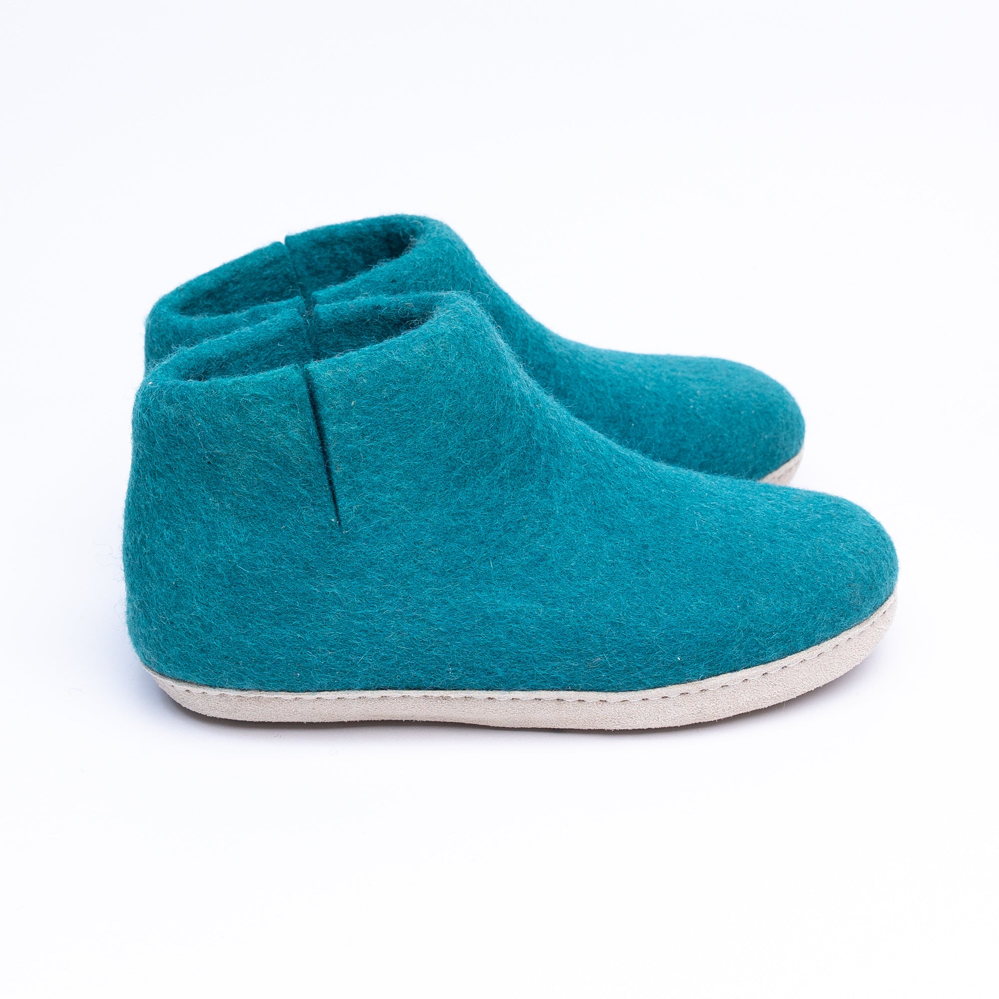 Peacock Felt Boots - Kuuma Shoes