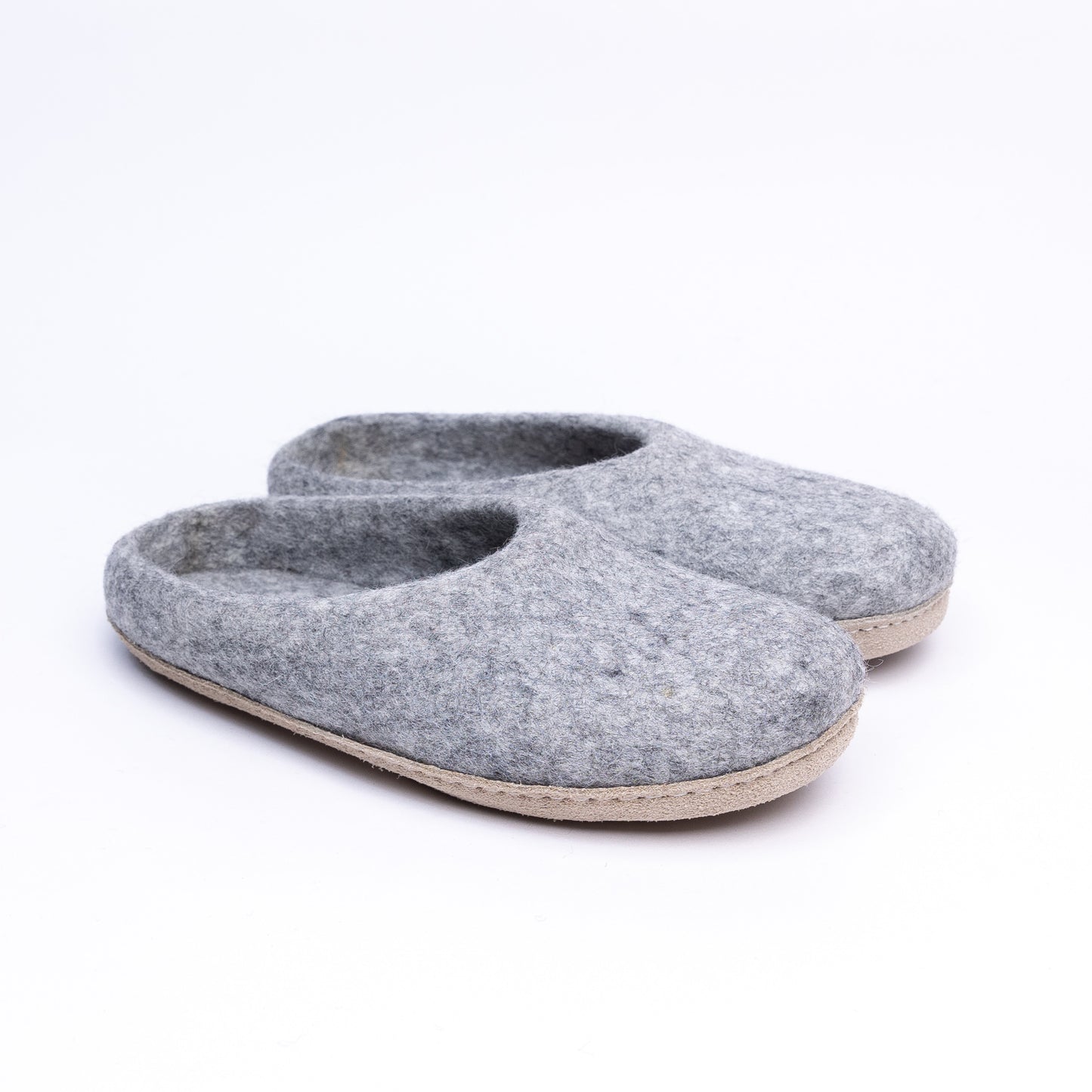 Marbled Light Grey Wool Felt Slippers