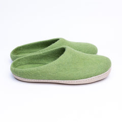 Light Green Wool Felt Slippers - Kuuma Shoes