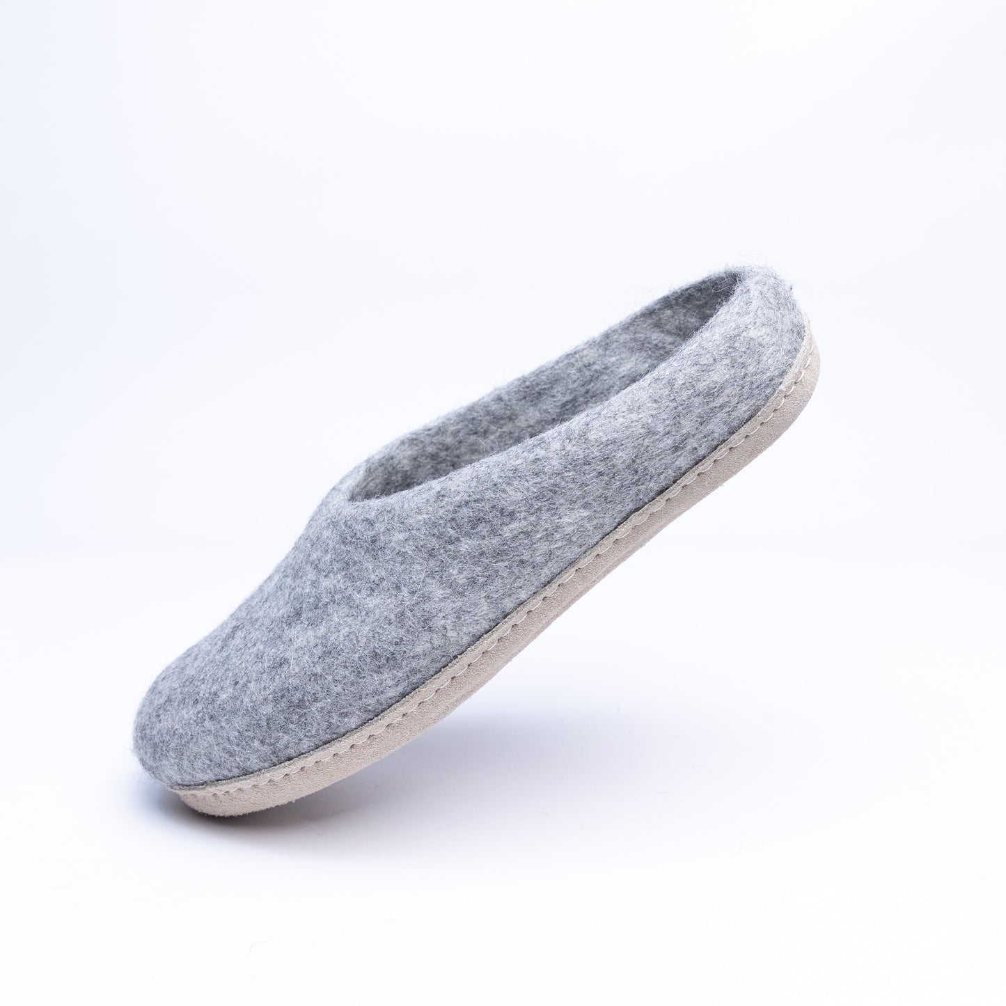 Marbled Light Grey Wool Felt Slippers