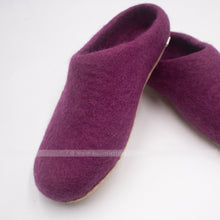 Load image into Gallery viewer, Purple Slipper
