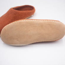 Load image into Gallery viewer, Burnt Umber Slipper
